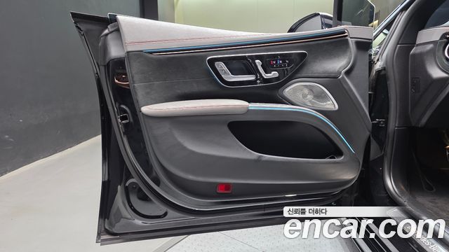 Mercedes-Benz EQS 2022 — photo 14
