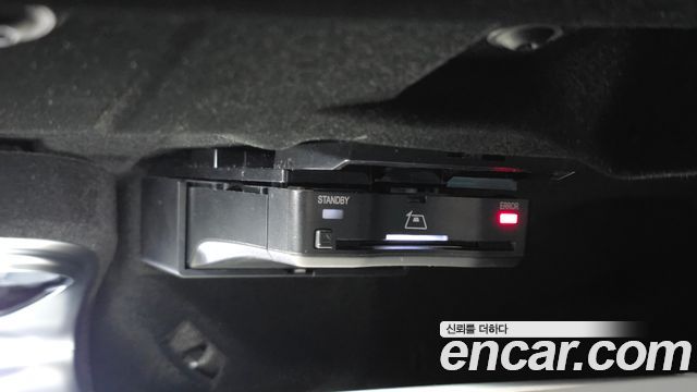 Mercedes-Benz EQS 2022 — photo 31