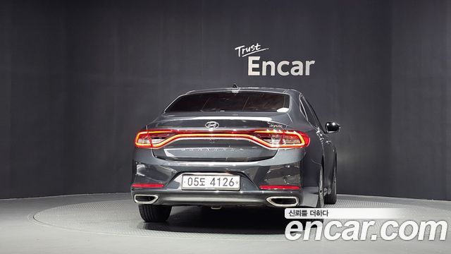 Hyundai Grandeur 2018 — photo 4