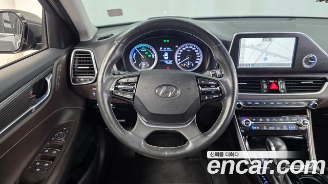 Hyundai Grandeur 2018 — photo 13