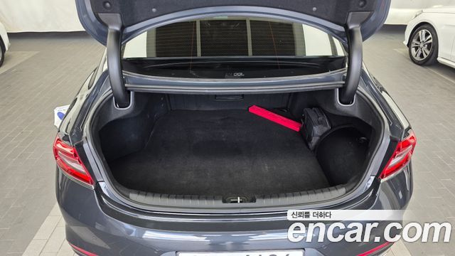 Hyundai Grandeur 2018 — photo 20
