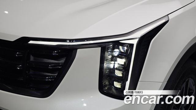 Kia Sorento 2024 — photo 8