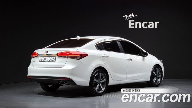 Kia K3 2017 — photo 2