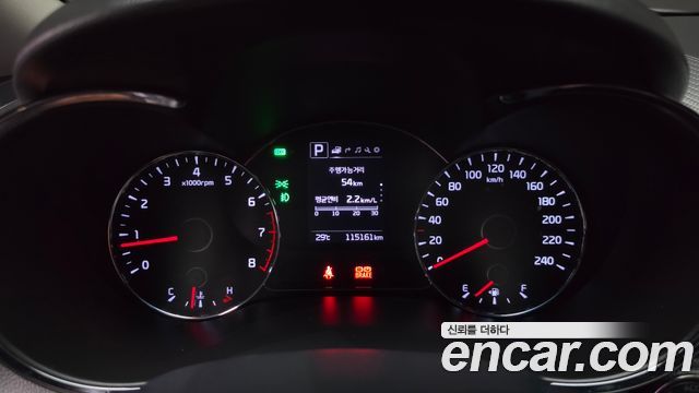 Kia K3 2017 — photo 8