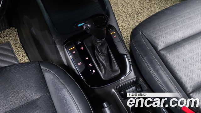 Kia K3 2017 — photo 9