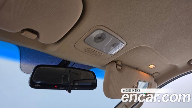 Hyundai Starex 2011 — photo 19