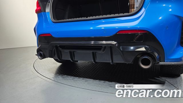 BMW 1-Series 2023 — photo 20