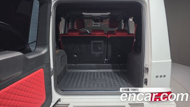 Mercedes-Benz G-Class 2023 — photo 20
