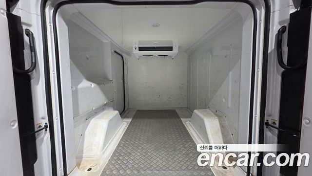 Hyundai ST1 2025 — photo 17