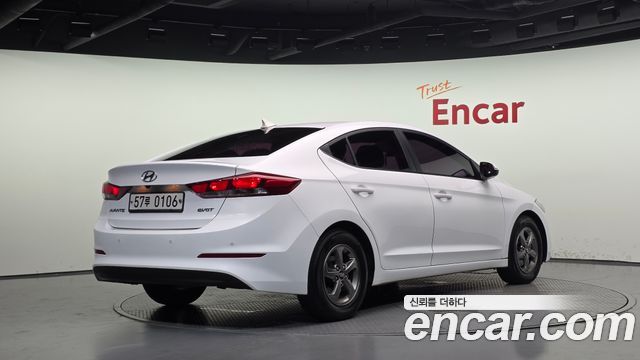 Hyundai AVANTE 2017 — photo 2