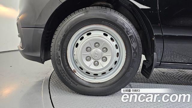 Hyundai Starex 2019 — photo 5
