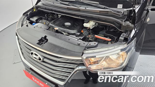 Hyundai Starex 2019 — photo 6