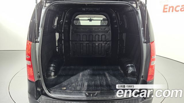 Hyundai Starex 2019 — photo 20