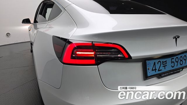 Tesla Model 3 2020 — photo 9