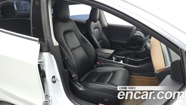 Tesla Model 3 2020 — photo 16