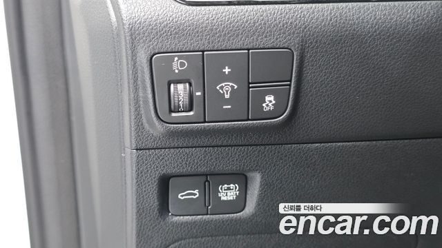 Kia K5 2024 — photo 17