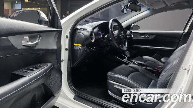 Kia K3 2020 — photo 13