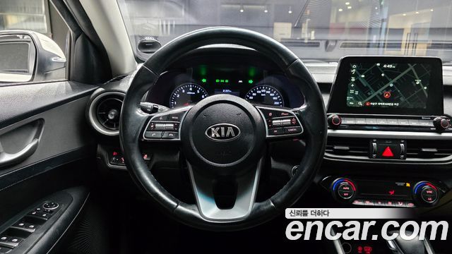 Kia K3 2020 — photo 23