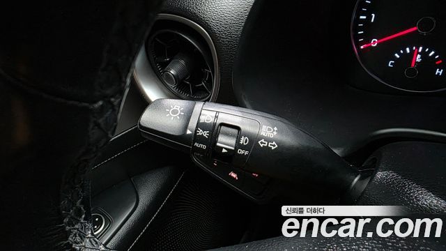 Kia K3 2020 — photo 31