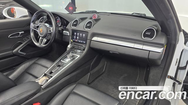 Porsche 718 2017 — photo 7