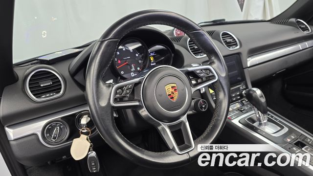 Porsche 718 2017 — photo 12