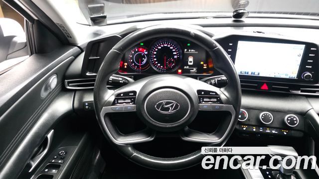 Hyundai AVANTE 2021 — photo 13