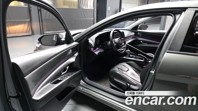 Hyundai AVANTE 2023 — photo 10