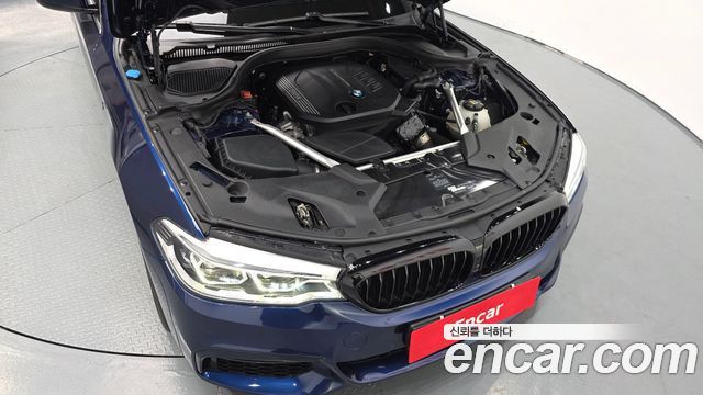 BMW 5-Series 2020 — photo 6