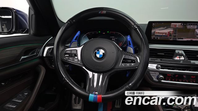 BMW 5-Series 2020 — photo 19