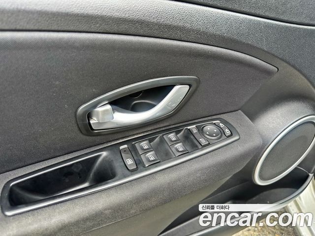 Renault Korea SM3 2015 — photo 11