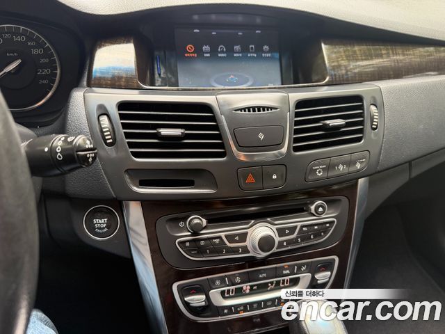 Renault Korea SM5  2012 — photo 17