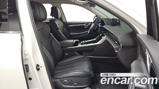 Genesis GV80 2022 — photo 17