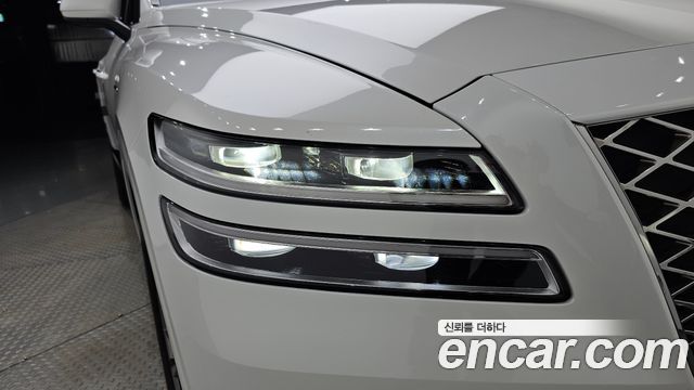 Genesis GV80 2022 — photo 8