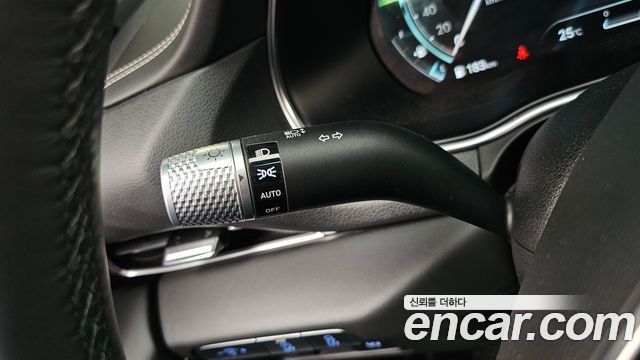 Genesis GV80 2022 — photo 27
