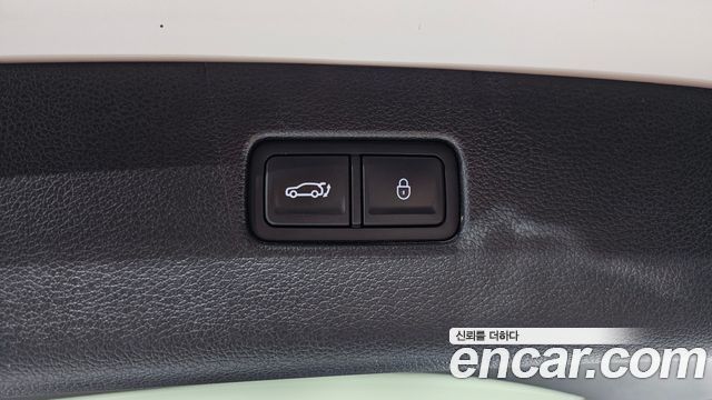 Genesis GV80 2022 — photo 34