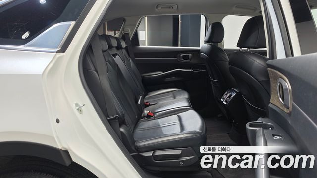 Kia Sorento 2022 — photo 17