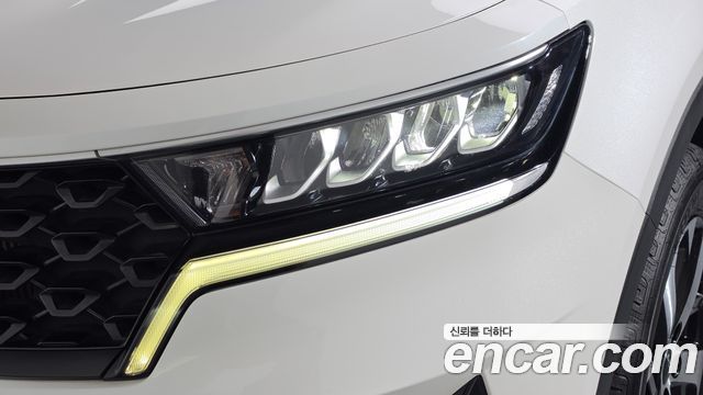 Kia Sorento 2022 — photo 8