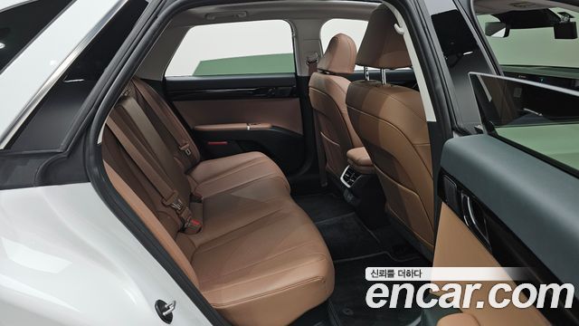 Hyundai Grandeur 2025 — photo 18