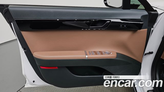 Hyundai Grandeur 2025 — photo 14