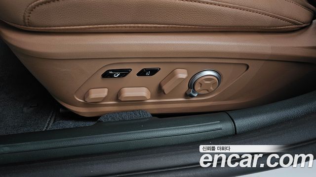 Hyundai Grandeur 2025 — photo 32