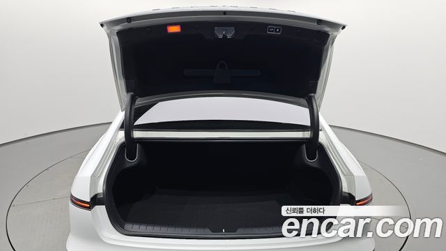 Hyundai Grandeur 2025 — photo 36