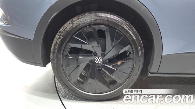 Volkswagen ID.4 2022 — photo 5