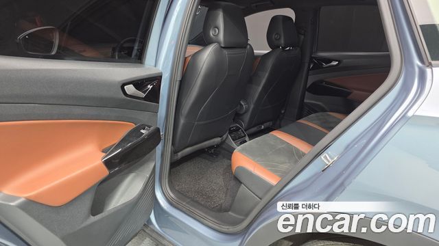 Volkswagen ID.4 2022 — photo 18