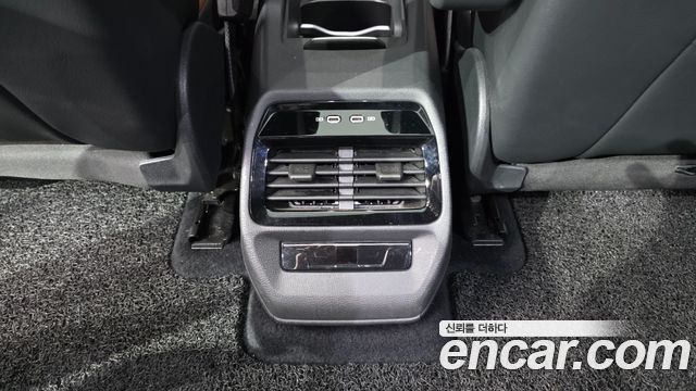 Volkswagen ID.4 2022 — photo 35