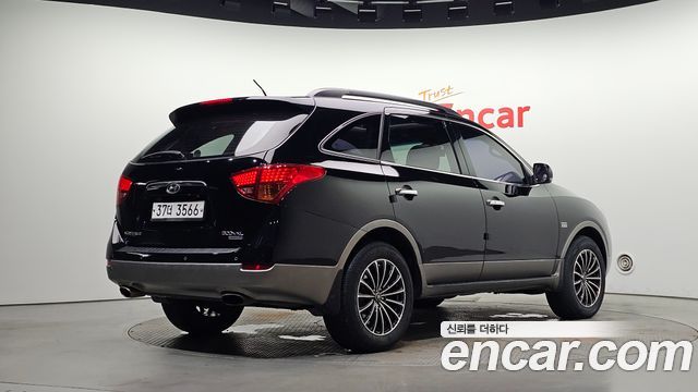 Hyundai Veracruz 2011 — photo 2