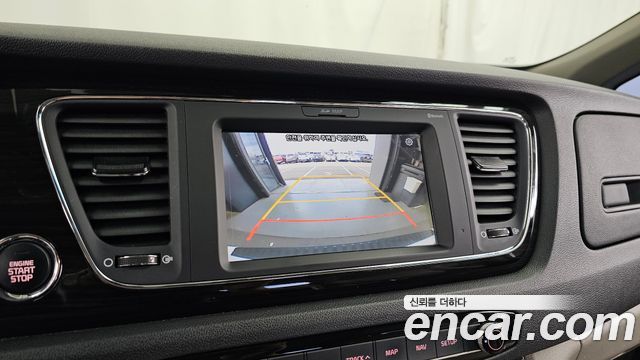 Kia Canival 2019 — photo 21