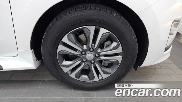 Kia Canival 2019 — photo 7