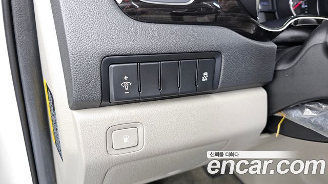 Kia Canival 2019 — photo 30