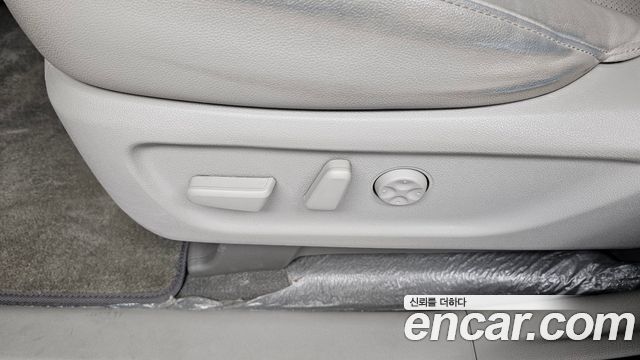 Kia Canival 2019 — photo 31