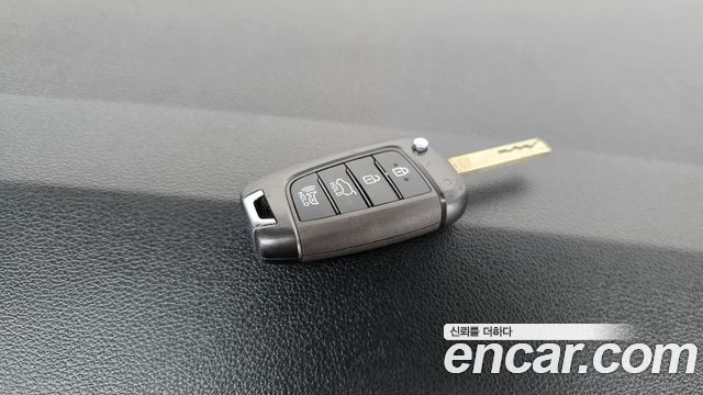 Hyundai Staria 2023 — photo 23